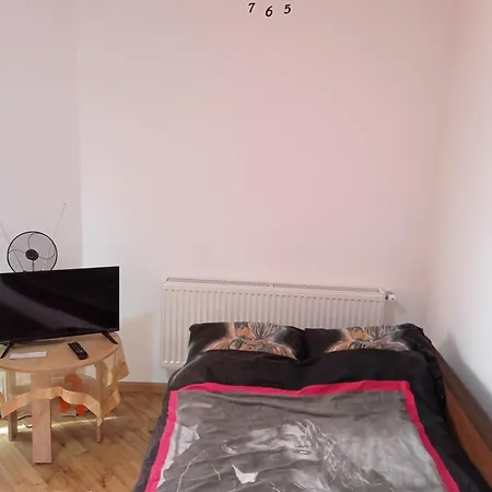 новобудова *